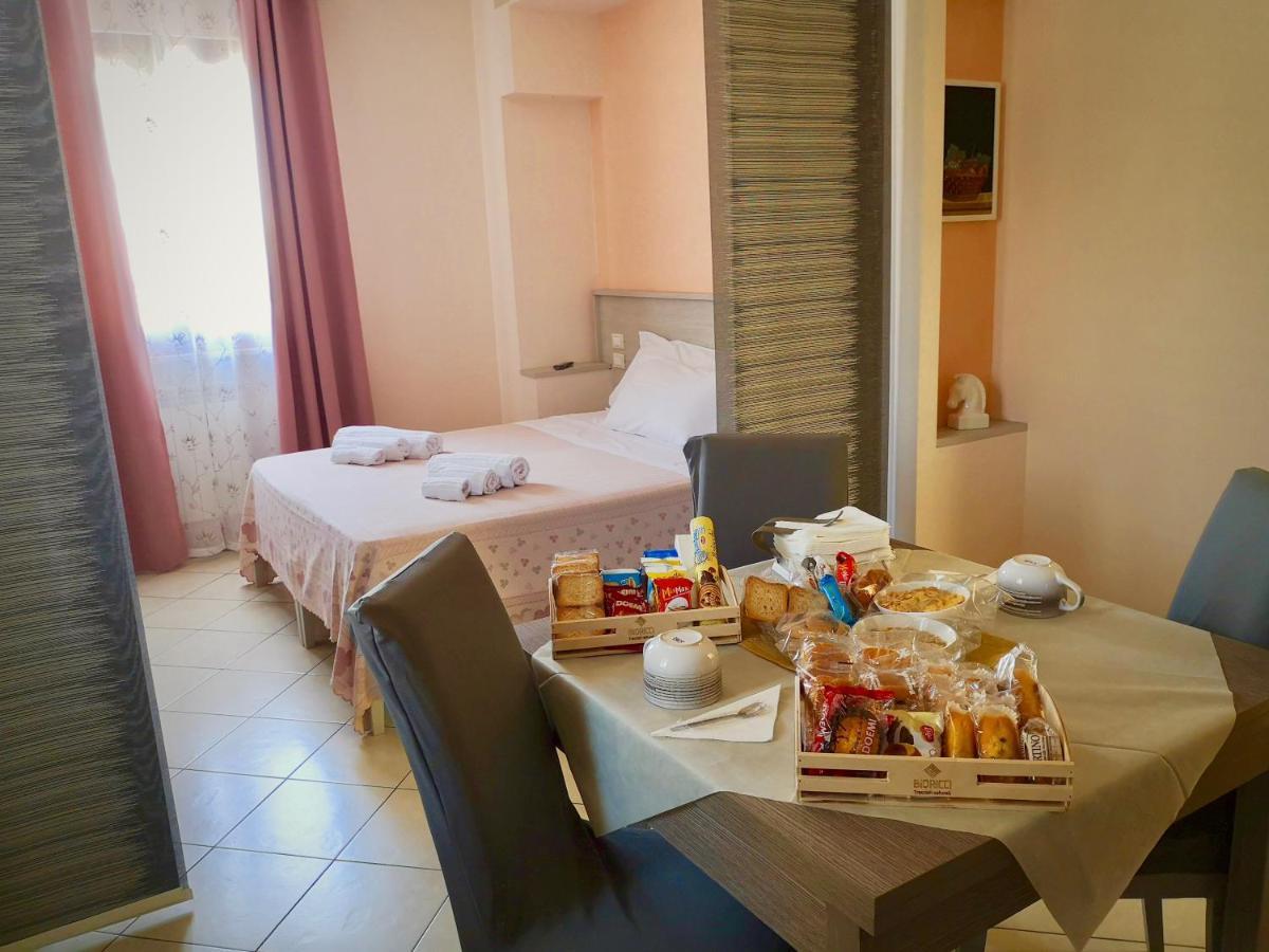 L'Arca - Bed & Breakfast In Lucera Centro Exterior foto